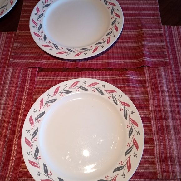Homer Laughlin dinnerware . - Picture 12 of 16
